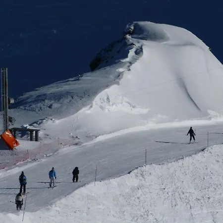 Dans Lout'chi A * Valfrejus